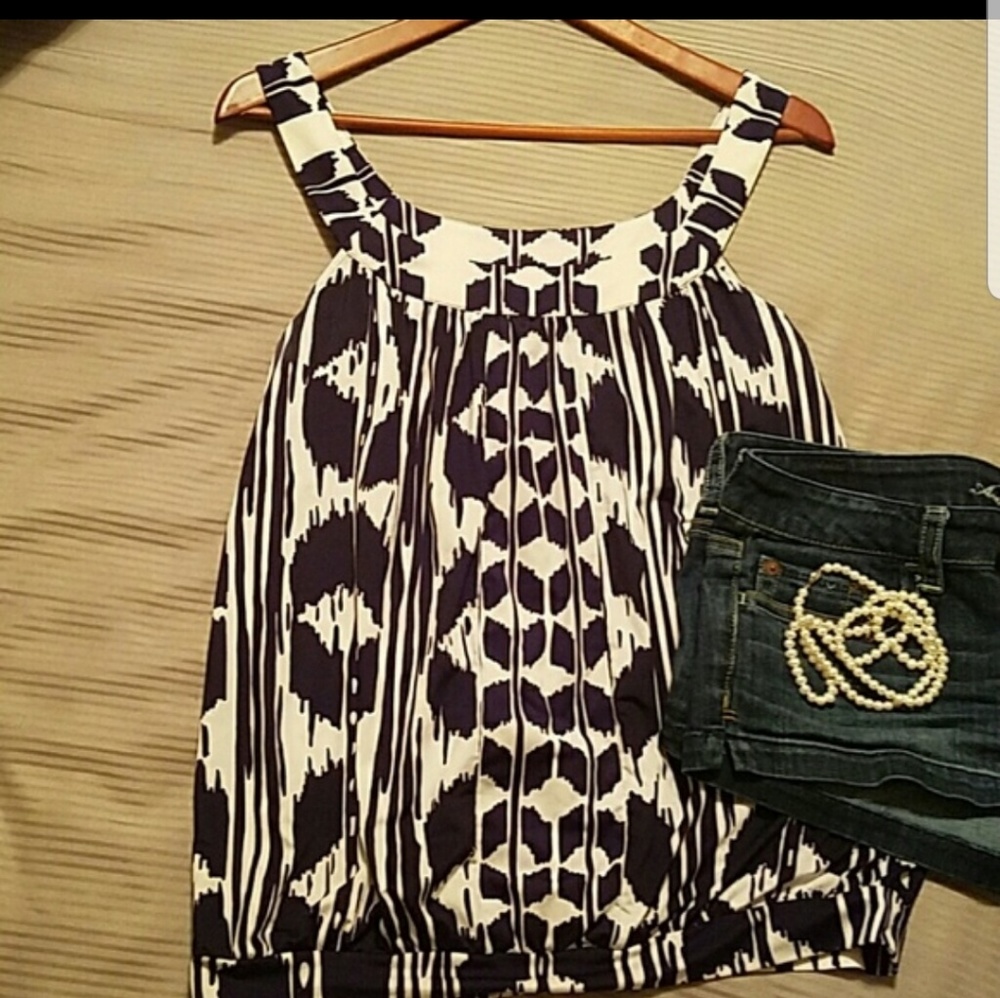 Top - Picture 1 of 6